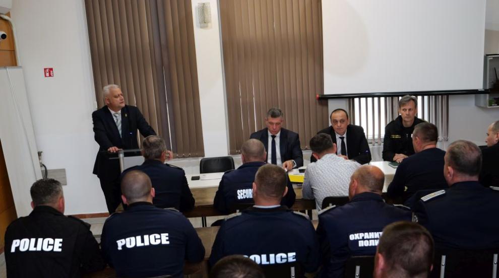 Емил Дечев: Нямаме фаворити, целта е нулева манипулация на вота