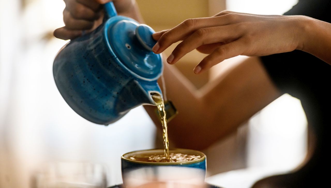 Пийте тази напитка преди лягане - тя решава много здравословни проблеми