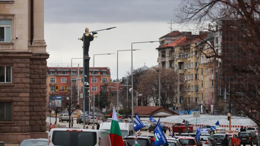 Протест в София за цените на горивата, очаква се блокада на „Орлов мост“