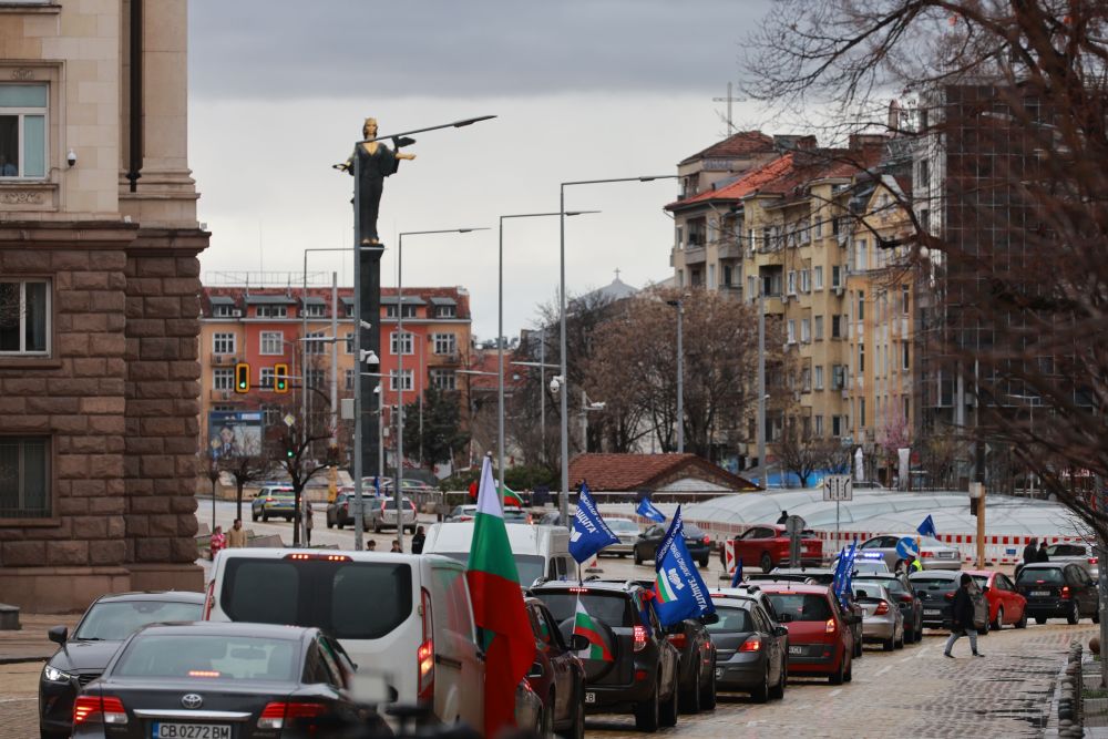 Протест в София за цените на горивата, очаква се блокада на „Орлов мост“