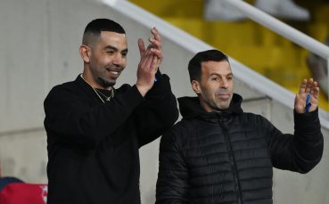 Бащата на Ямал реагира остро на расистките скандирания по време на Испания - Египет