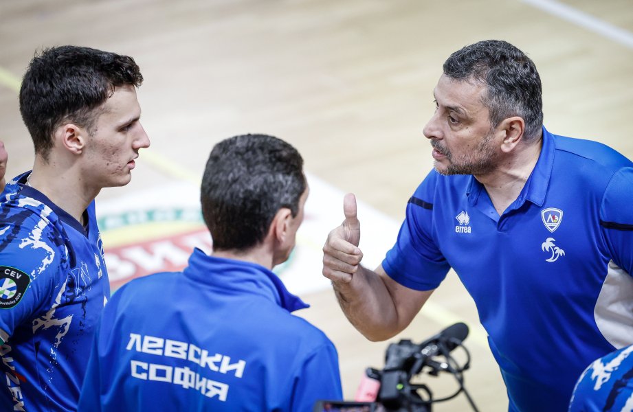 Волейбол Левски ЦСКА1