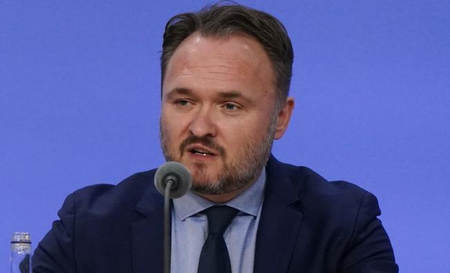 <p>Брюксел чертае извънредни планове за дълга енергийна криза&nbsp;</p>