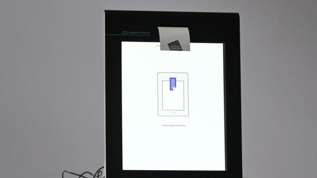 Актьор от Netflix с български корени избра да гласува в Истанбул