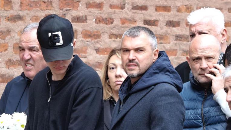 България се прощава с Борислав Михайлов