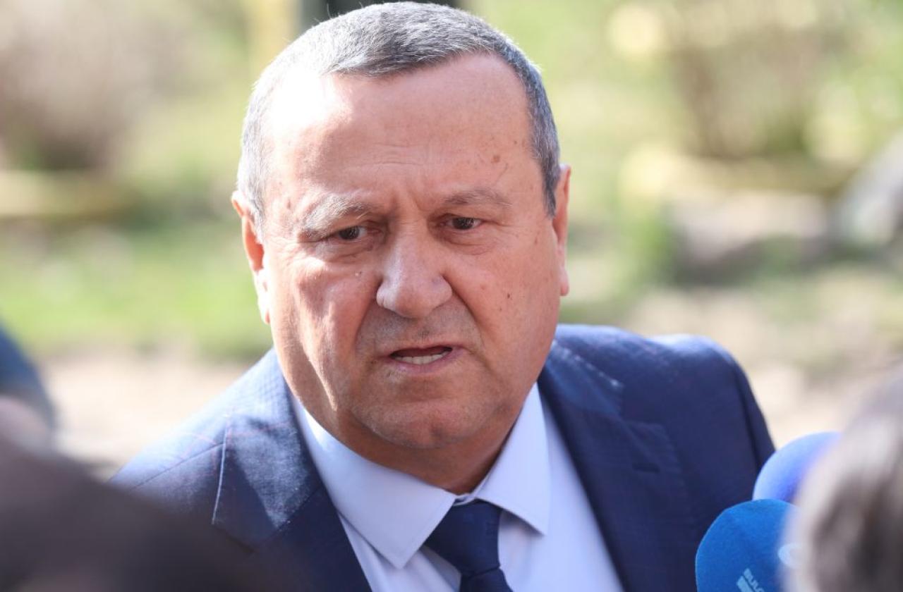 Хасан Адемов