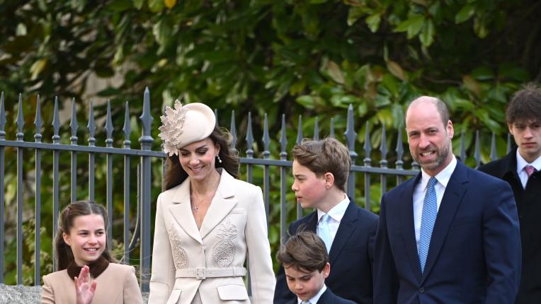 След две години пауза: Кралското семейство отново заедно на Великден