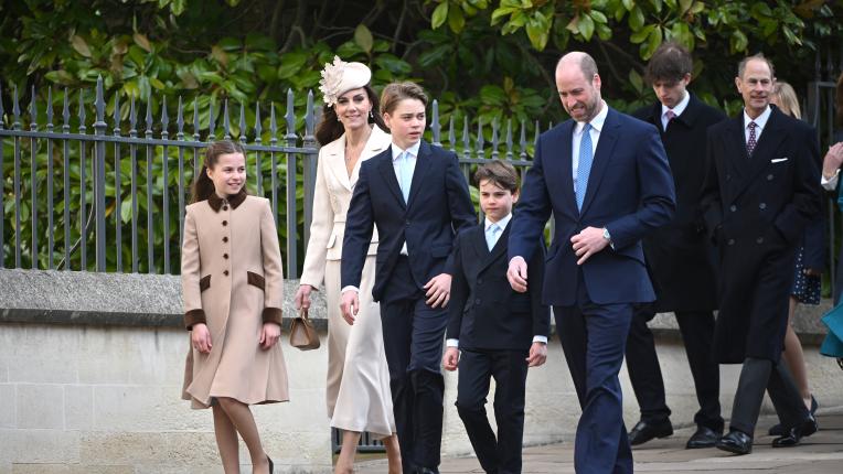 След две години пауза: Кралското семейство отново заедно на Великден