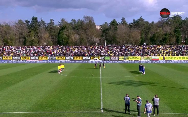 Минута мълчание в памет на Борислав Михайлов преди Добруджа - Левски