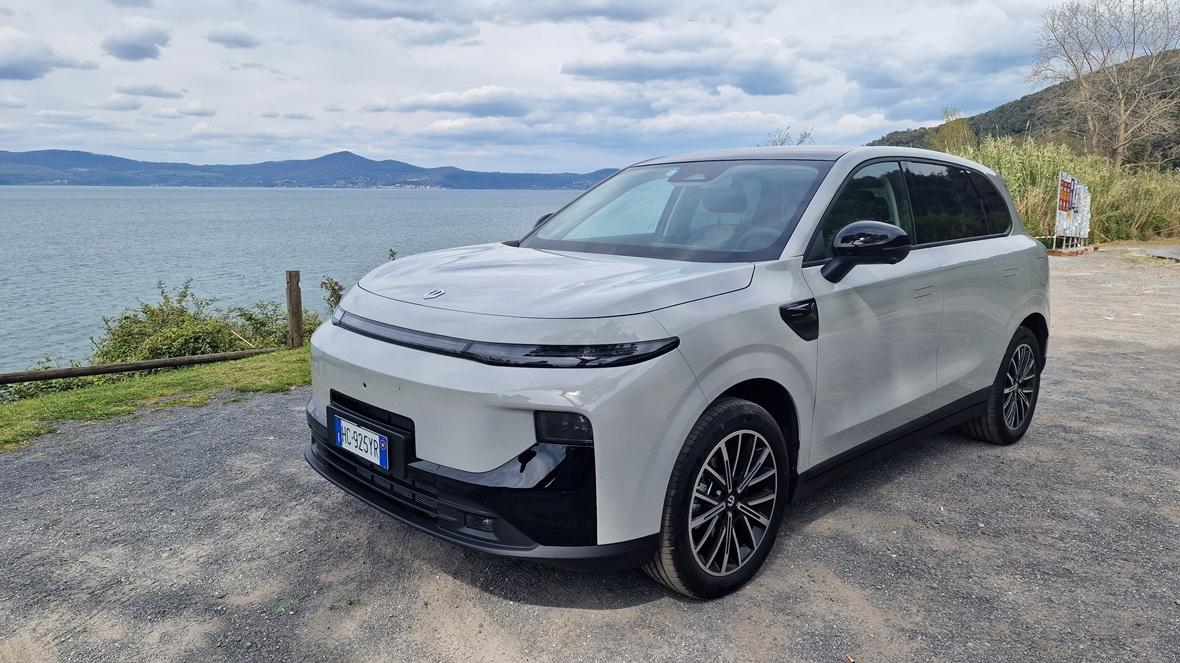 Leapmotor B10
