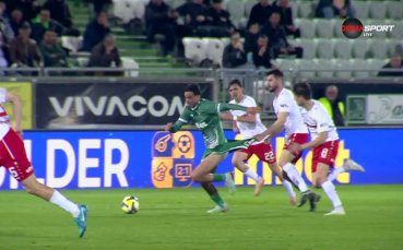 Куриоз! Петър Витанов опита да скъса гащите на Станич (видео)