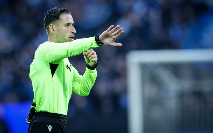 Обявиха съдията за дербито на Пловдив, повериха Левски на Радослав Гидженов