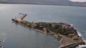 остров Св св Кирик и Юлита