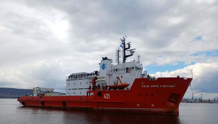 полярници - Полярниците ни акостираха във Варна