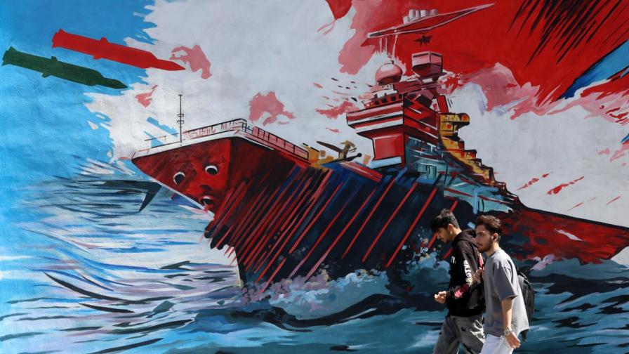 Трафикът през Ормузкия проток не тръгва