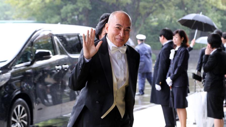 Кралят на Камбоджа обяви, че страда от рак