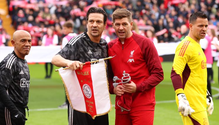 Яри Литманен - На 55 Литманен цъка в Естония