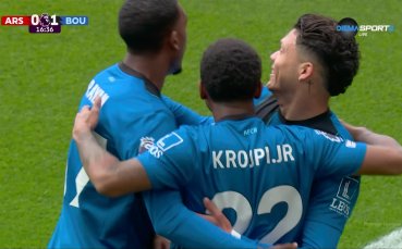 Борнемут шокира Арсенал рано в мача