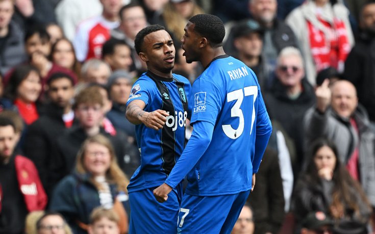 НА ЖИВО: Арсенал - Борнемут 1:2, тишина на 