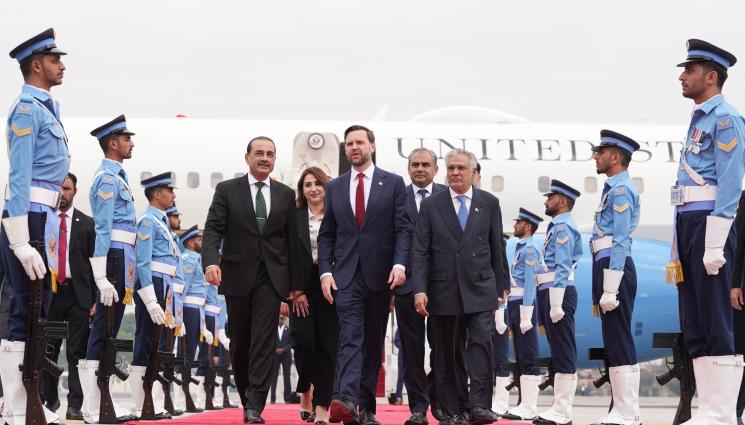 s - Тайни срещи преди мир? САЩ и Иран лице в лице чрез Пакистан!