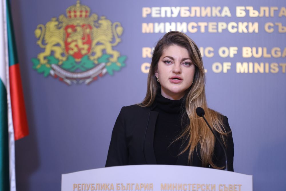 Мария Недина: Категорично не навлизаме в турбулентна дългова спирала