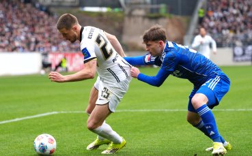 Десет от Шалке 04 обърнаха Елверсберг на Лукас Петков