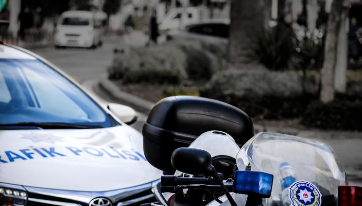 турска полиция - ПРИ МАЩАБНА ОПЕРАЦИЯ: Турция залови 525 души, заподозрени за връзки с „Ислямска държава“