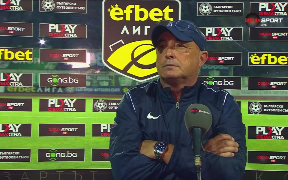 Урибе: Ако познавате някой, който може да вкара гол, ми дайте телефона му