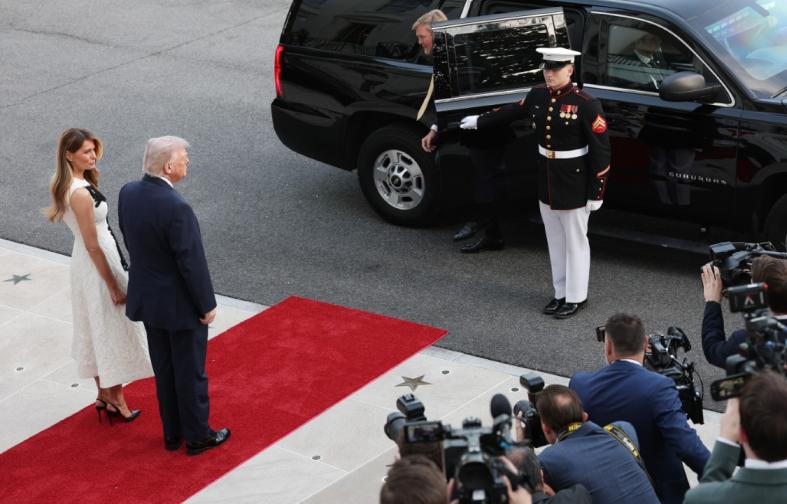 Тръмп крал и кралица на Нидерландия