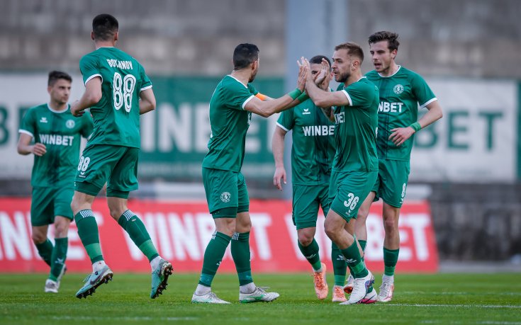 Играч на ЦСКА донесе паметен обрат на Ботев Враца над Локомотив София