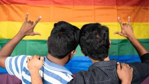 хомосексуални мигранти