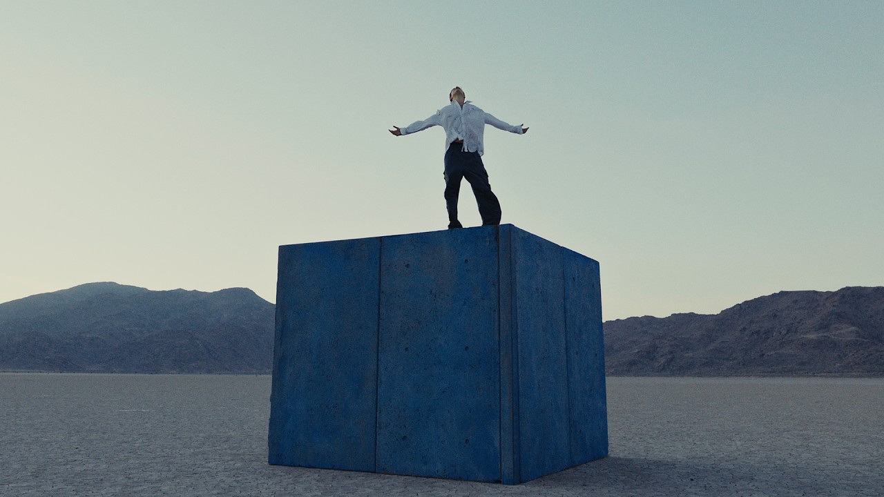 John Summit, Devault & Julia Church - Shades Of Blue