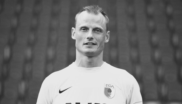 Алекс Манингер - Трагедия! Бивш вратар на Ливърпул и Арсенал загина на 48-годишна възраст