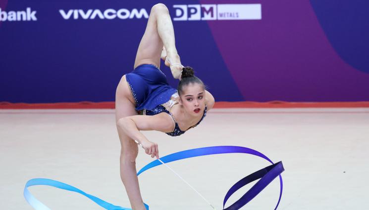 Яница Динева - Яница Динева стана шампионка в многобоя при жените