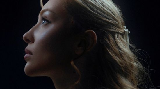 „БРОЯ ЗВЕЗДИ“ НА ДАРА ЕКИМОВА – ЗА ПРОПУСНАТИТЕ МОМЕНТИ