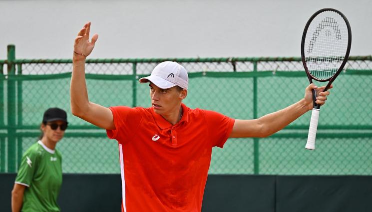 Спорт -  Пьотр Нестеров отпадна на четвъртфиналите на сингъл в Монастир 