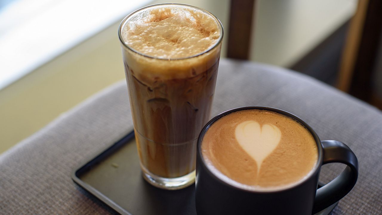 Горещо или ледено кафе - голямата истина за температурата