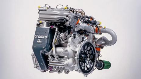 Нефтен гигант направи радикален двигател, който да запази ДВГ в играта