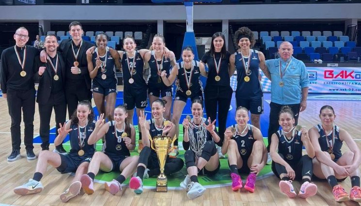 БК Монтана 2003 - Баскетболистките на Монтана отново триумфираха с шампионската титла