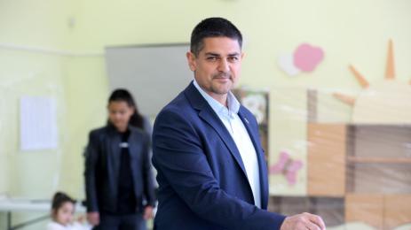 Радостин Василев