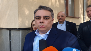 Асен Василев