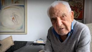 Доктор Ценов