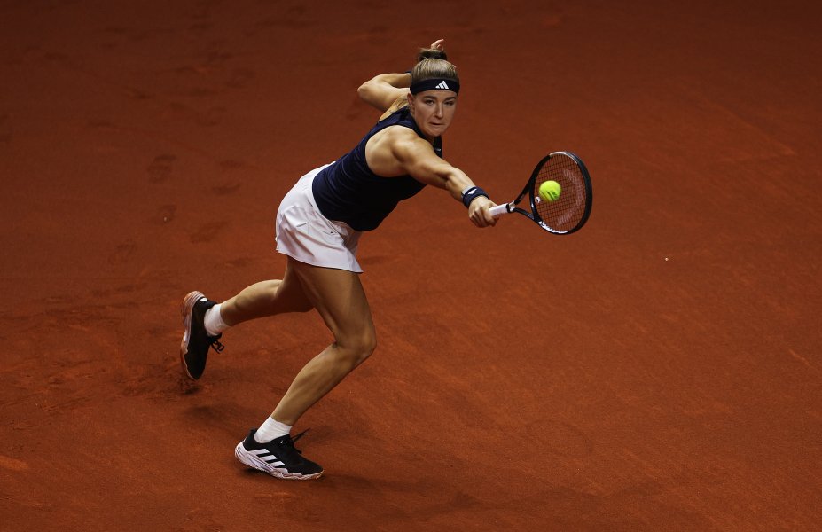 Елена Рибакина Каролина Мухова1