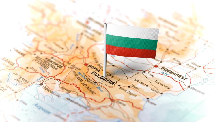 българия - ИЗБОРЕН НОКАУТ: Радев взима 27 от 28 области, ДПС задържа само Кърджали!