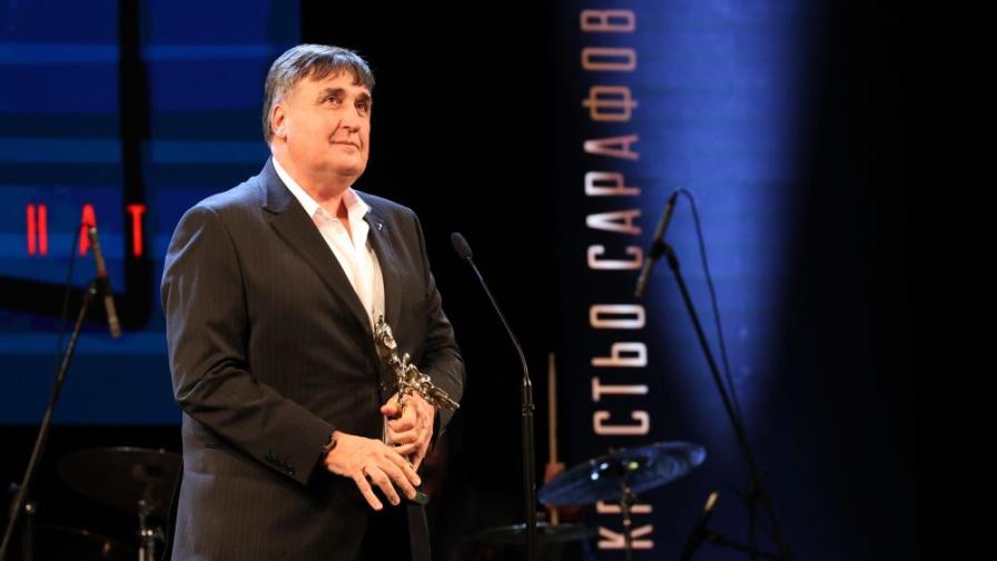 Веселин Маринов призова за гласуване: "Когато гласувам, мога и да ругая, и да хваля"