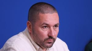 Николай Попов