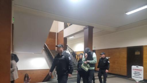 <p>Тръгва делото&nbsp;срещу двамата полицаи, обвинени за убийство на арестант в Казанлък</p>