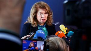 Илияна Йотова