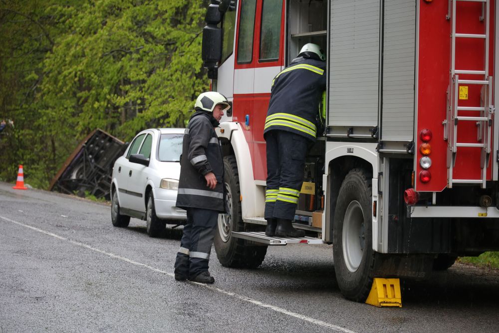 Тежката катастрофа със загинали с автобус край Малко Търново