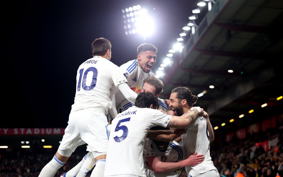 В късна драма Лийдс без Илия Груев измъкна точка от Борнемут